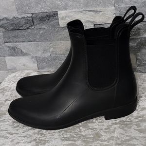 Sam Edelman Tinsley Black Rain Ankle Booties
